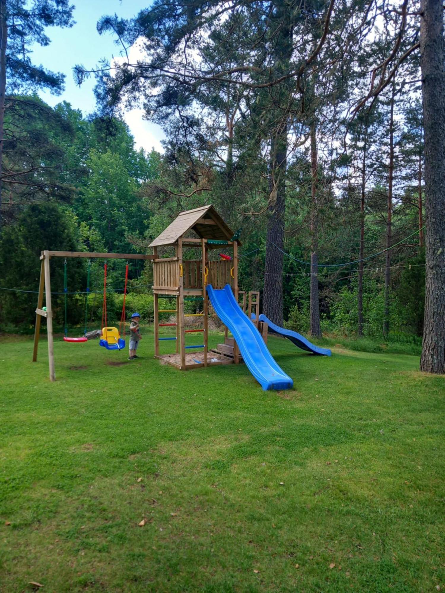 Guest House In Holmedal Оренг Екстер'єр фото